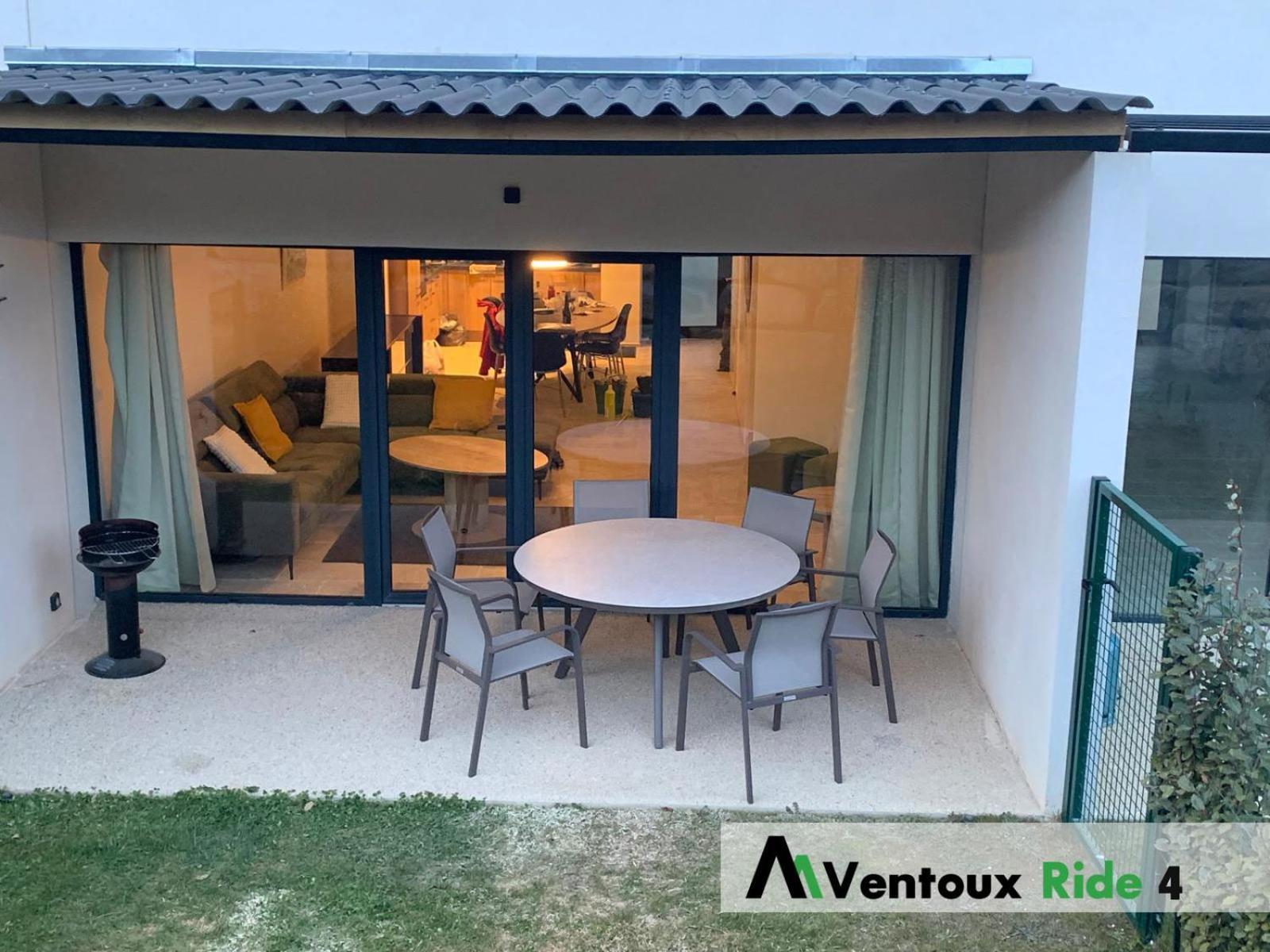 Ventoux Ride Apartment Malaucene Phòng bức ảnh